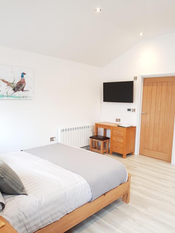 Wyvern Apartment Yeovil Dış mekan fotoğraf
