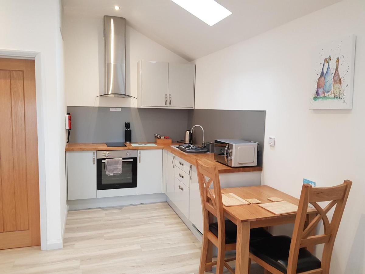 Wyvern Apartment Yeovil Dış mekan fotoğraf